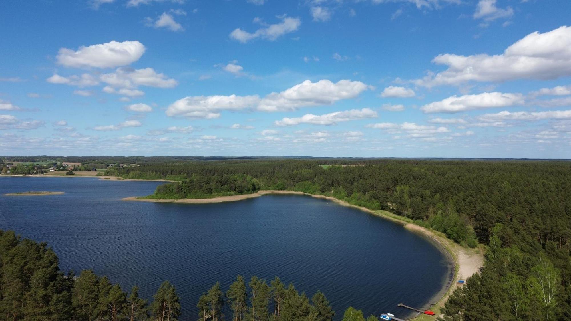 Kaszubskie Laki Domek Nr 4 Lakie Luaran gambar